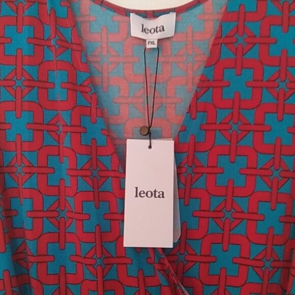 Leota Geometric Print Dress - Picture 2 of 4